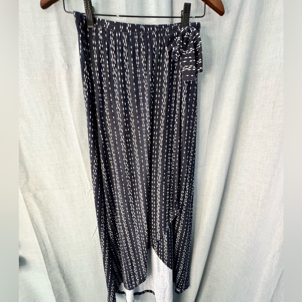 Loveappella Black and White Maxi Skirt